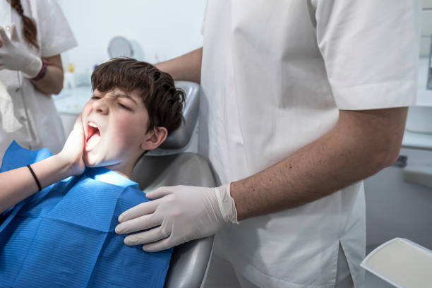 Best Emergency Broken Tooth Repair in Kingman, KS